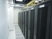 大型数据大楼优惠租赁中 16A电流供应，满足商务服务需求